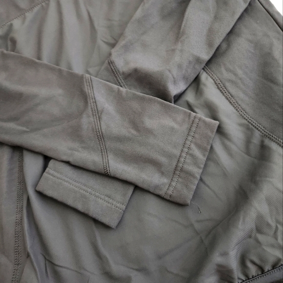 Asics Jacket - Picture 3 of 4